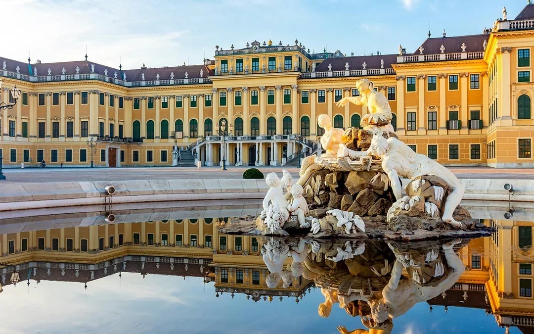 Schönbrunn Palace and Vienna City Skip-the-Line Guided Tour Image 10