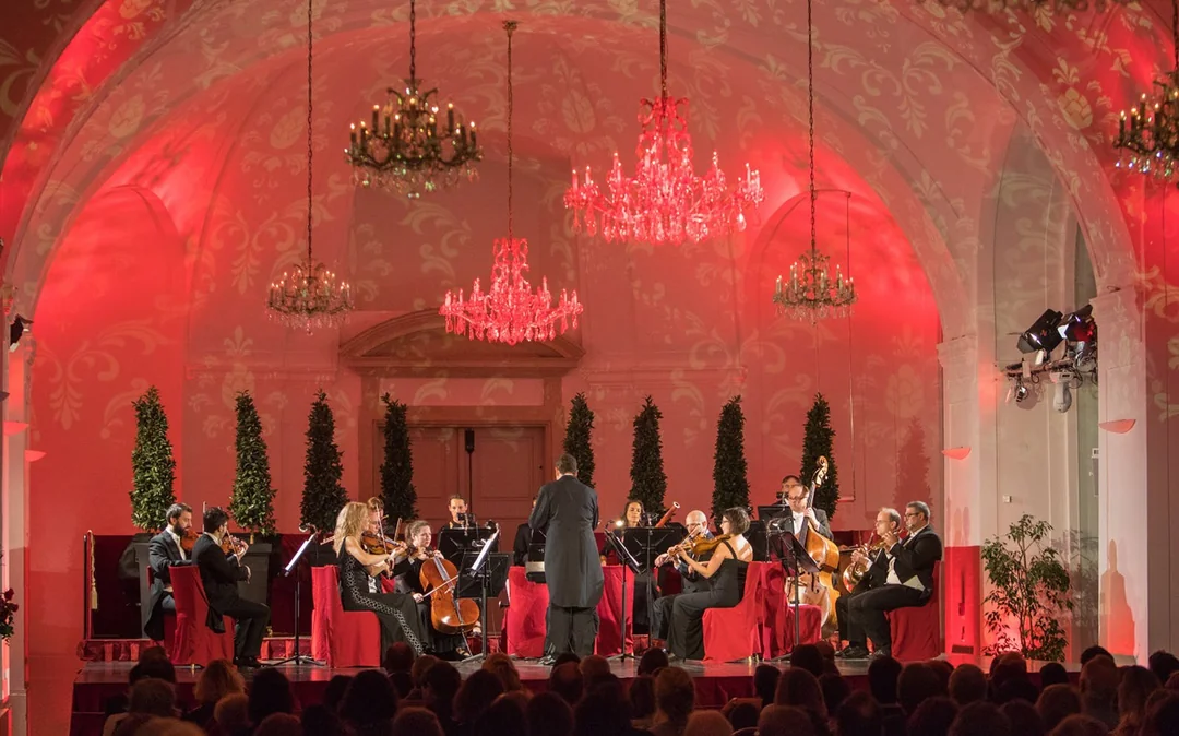 Schönbrunn Palace: Mozart & Strauss Concert with 3-Course Dinner Image 4
