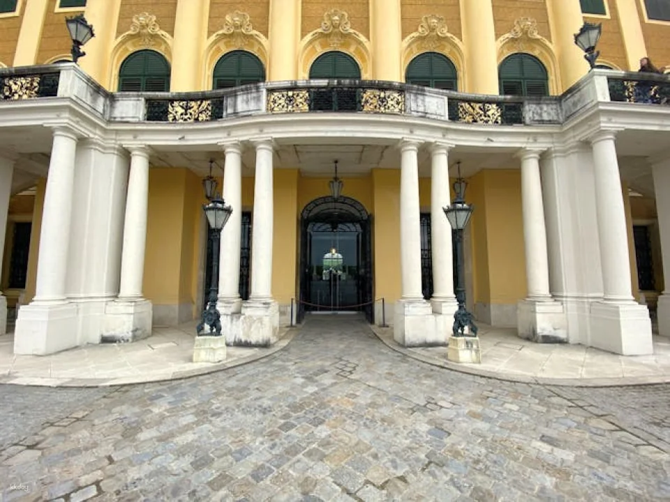 Schönbrunn Palace tour
