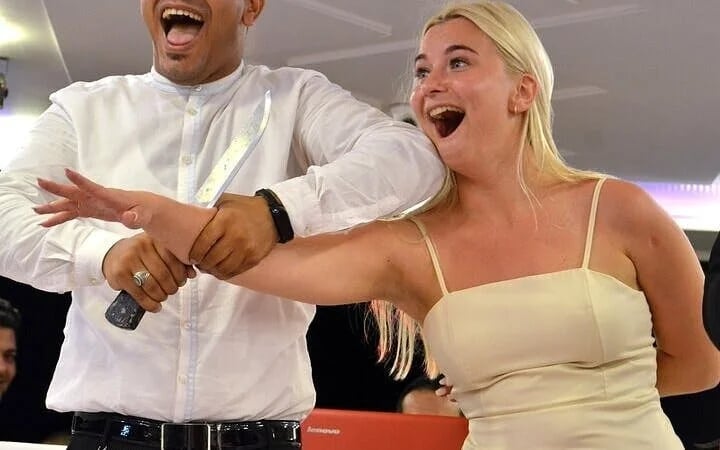 Seafood Dinner Cruise with Belly Dancing, Live Band, and Magic Show on Sharm El Sheikh Boat Image 3