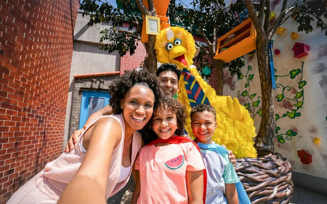 SeaWorld and Sesame Place San Diego 2-Day 2-Park Tickets Image 3