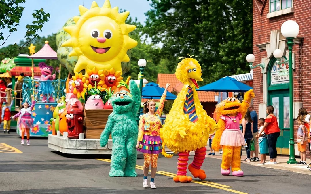 SeaWorld and Sesame Place San Diego 2-Day 2-Park Tickets Image 4