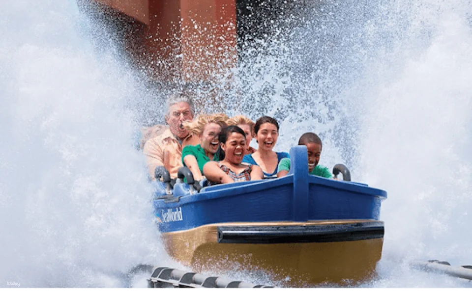 SeaWorld® Orlando Quick Queue unlimited including reserved show seating