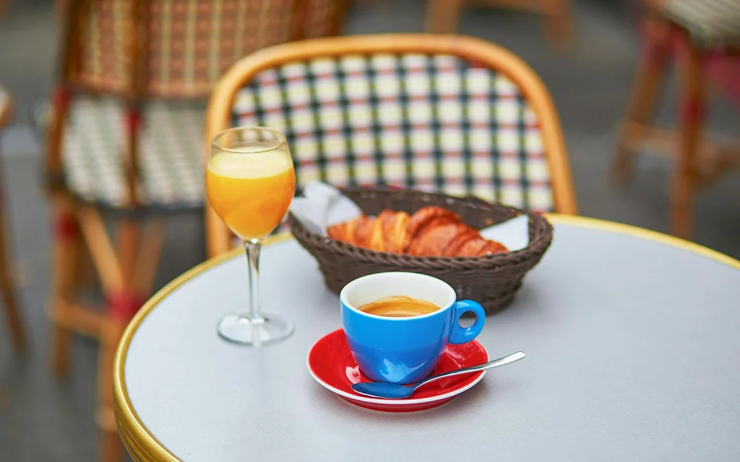 Seine River Morning Cruise with Breakfast Image 7