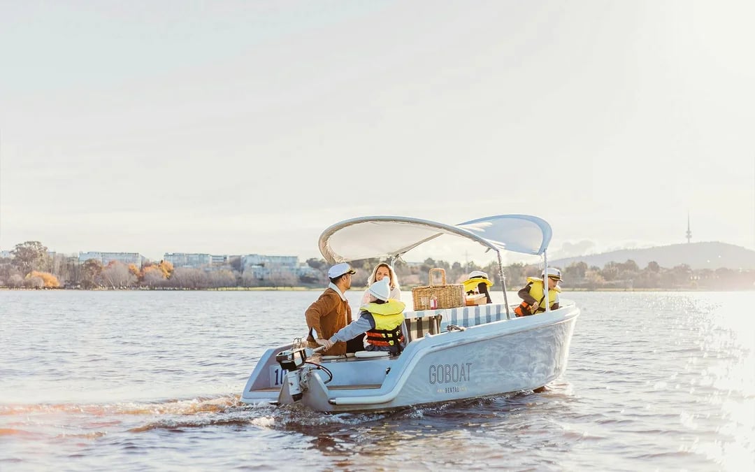 Self-Drive Electric Picnic Boat Tour in Canberra Image 1