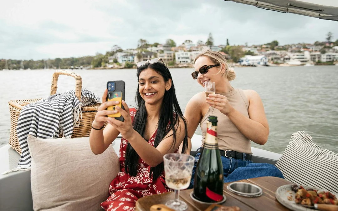 Self-Drive Electric Picnic Boat Tour in Sydney Image 1