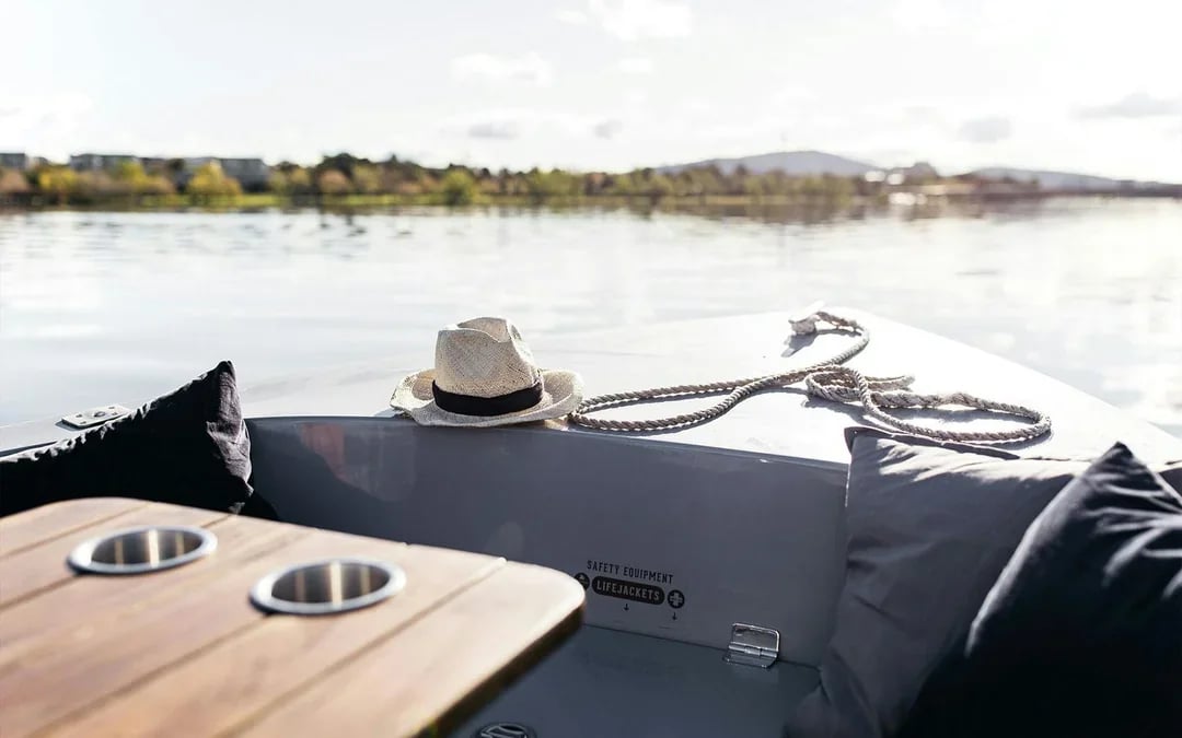 Self-Drive Electric Picnic Boat Tour in Sydney Image 5