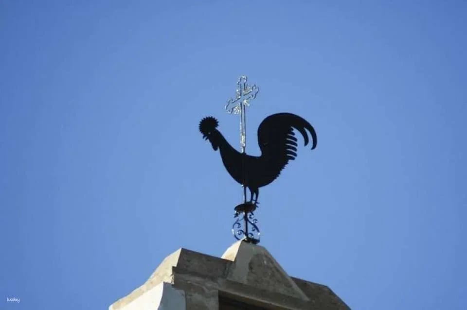 Self-guided Discovery Walk Faro's statues, ships and sanctuaries