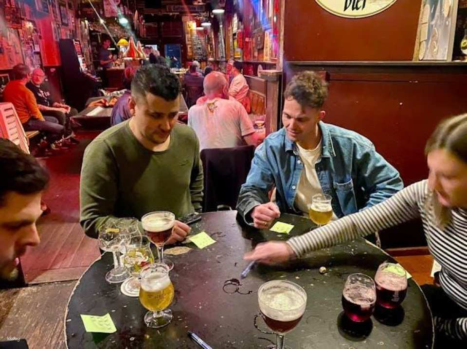 Self-Guided Pub Trail, Scavenger Hunt and City Walk in Hoorn