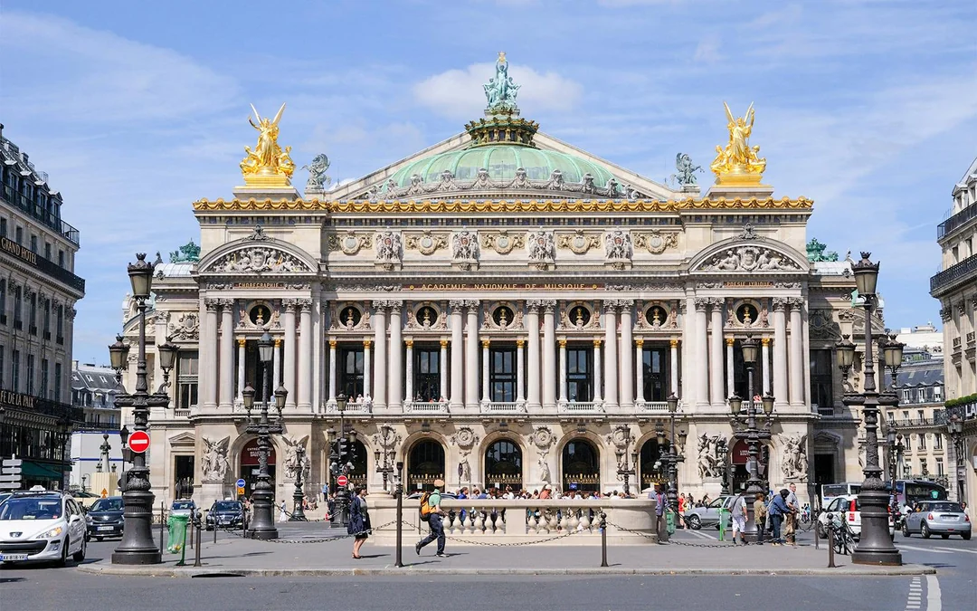 Self-guided tour of Palais Garnier Image 1