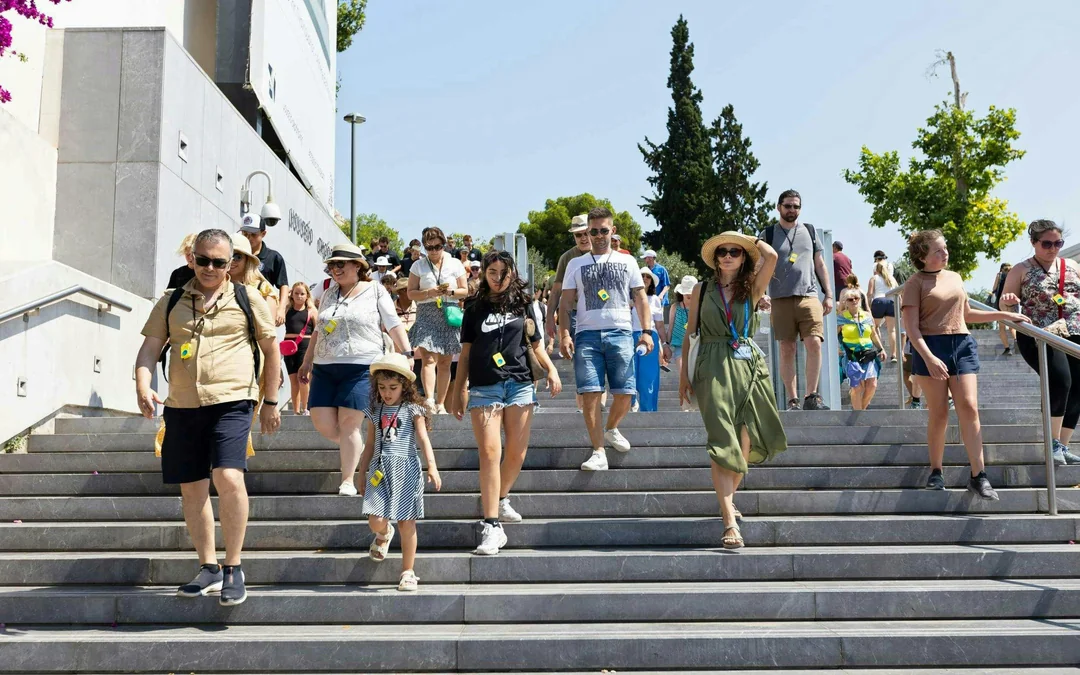 Semi-Private Acropolis & Acropolis Museum Guided Walking Tour Image 5