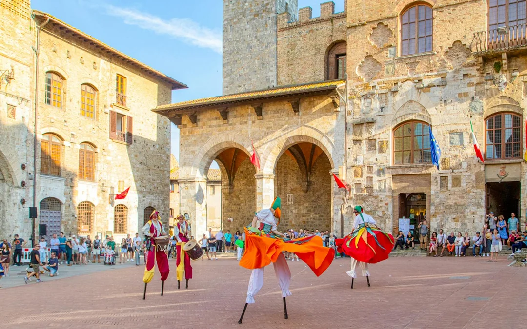 SEMI PRIVATE TUSCANY GRAND TOUR – Best of Siena, San Gimignano, Chianti and Pisa Image 5