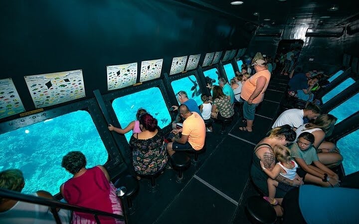 Semi Submarine Tour 2 Hours With Transfer - Sharm El Sheikh Image 2