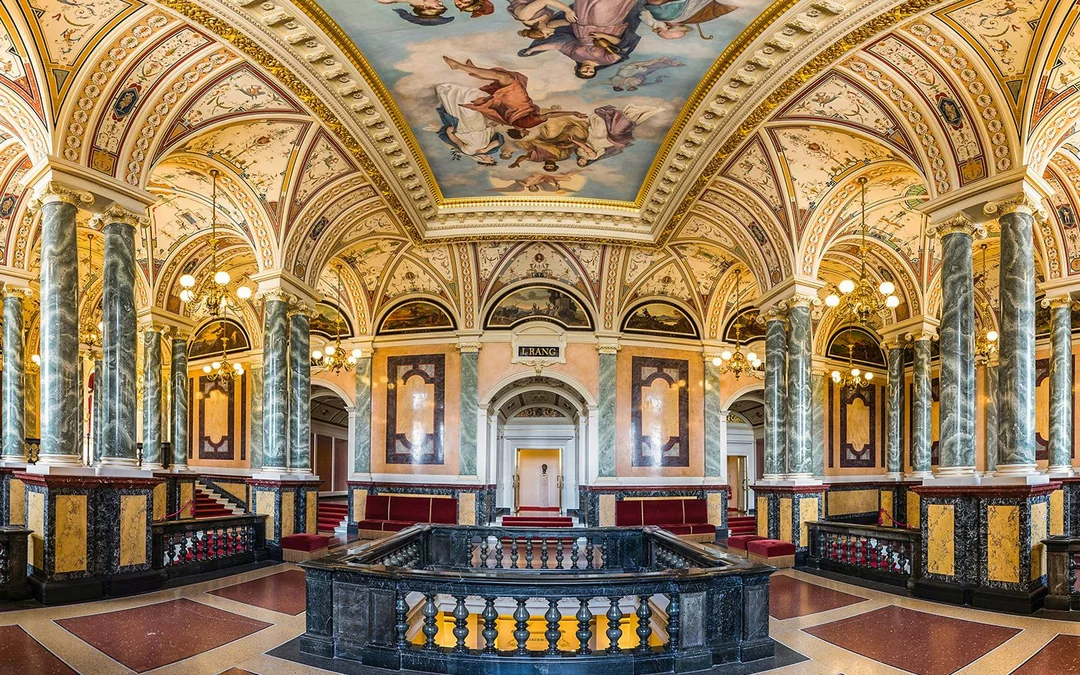 Semperoper Tickets & Guided Tour Image 3