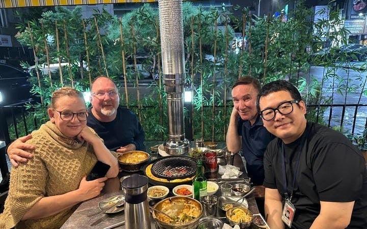 Seoul Gangnam Small-Group Walking Tour with Korean BBQ Dinner and Modern Landmarks Image 3