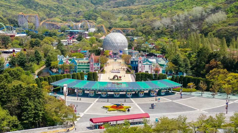 Seoul, South Korea|Seoul Land, Seoul Zoo, Sky Lift Ticket Package