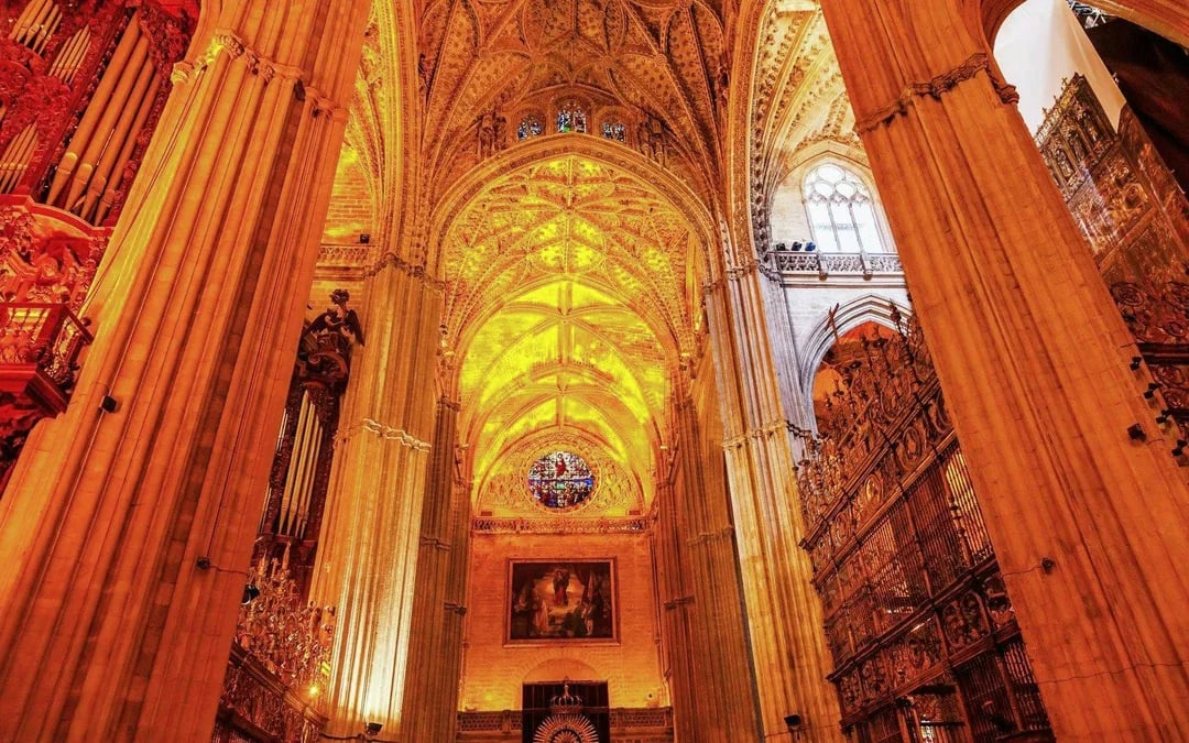 Seville Cathedral & La Giralda Private Guided Tour Image 7