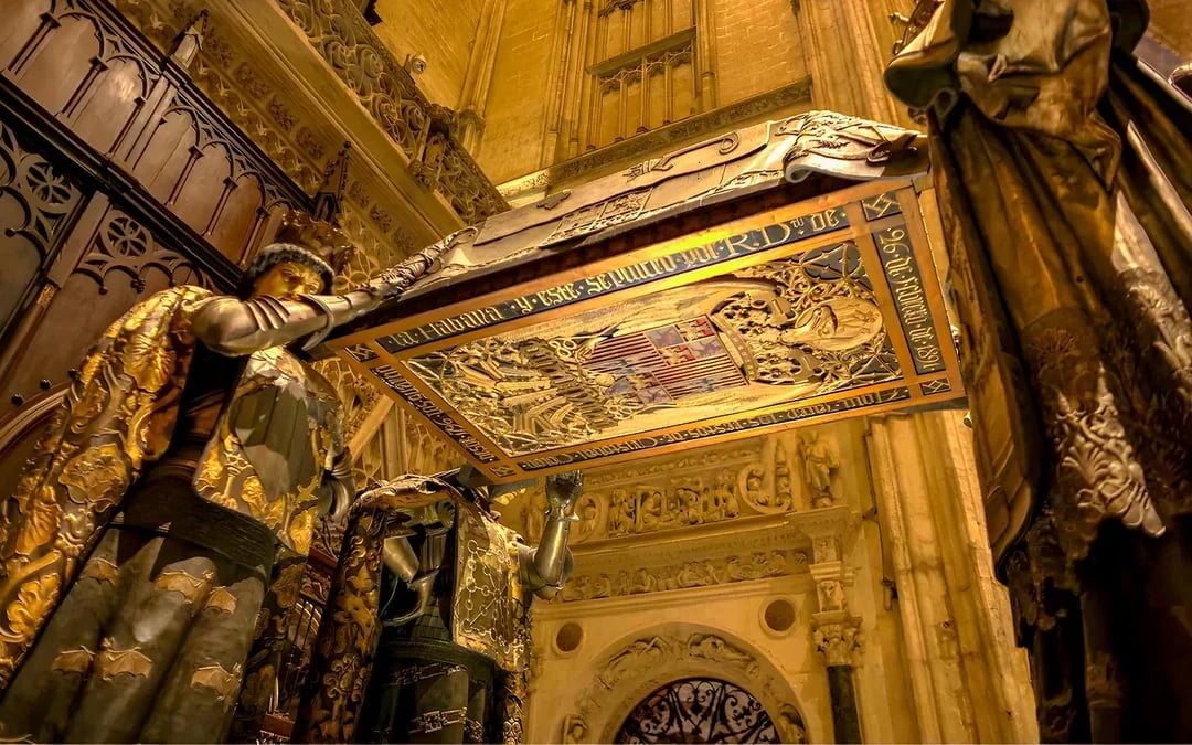 Seville Cathedral & La Giralda Skip-the-Line Guided Tour Image 9