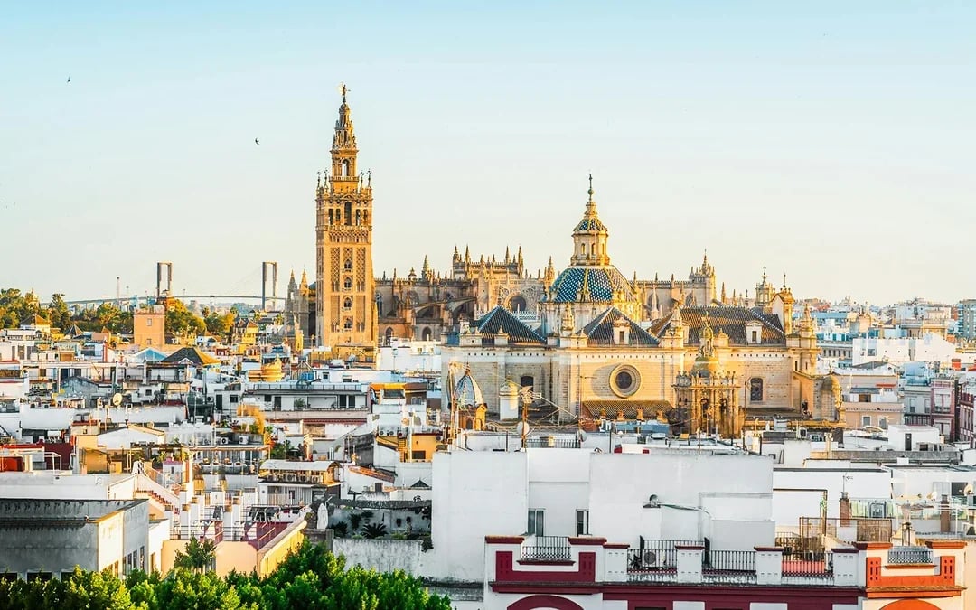 Seville Cathedral & La Giralda Skip-the-Line Tickets Image 1