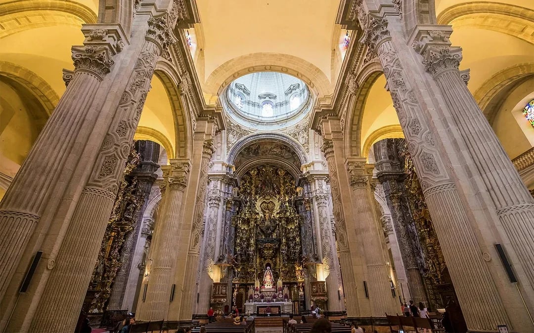 Seville Cathedral & La Giralda Skip-the-Line Tickets Image 11