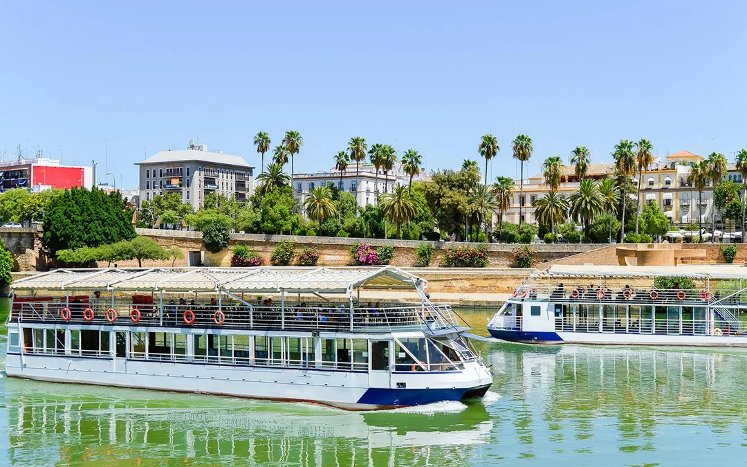Seville Guadalquivir River Cruise with Audio Guide Image 11
