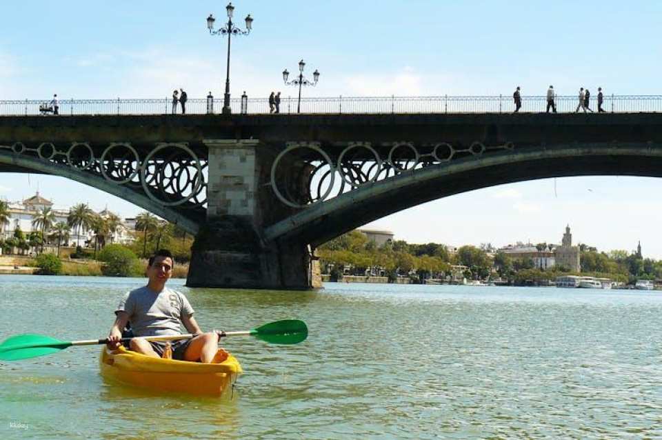 Seville kayaking tour on the Guadalquivir river