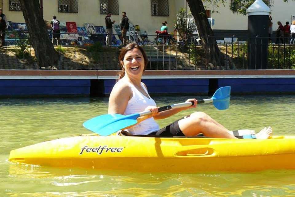 Seville kayaking tour on the Guadalquivir river