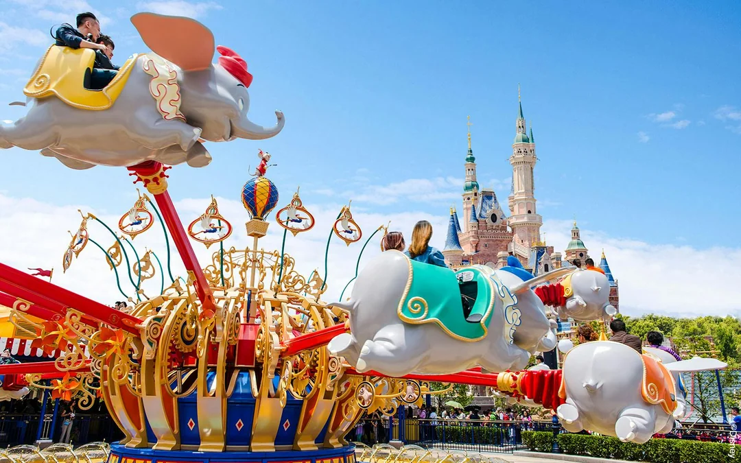 Shanghai Disneyland 1-Day Ticket with Premier Access (3 Attractions) Image 12