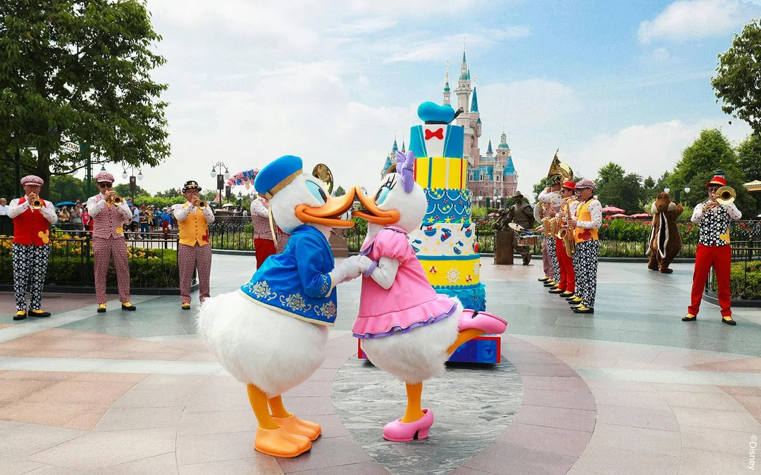 Shanghai Disneyland 1-Day Ticket With Premier Access to Zootopia & Winnie the Pooh Image 12