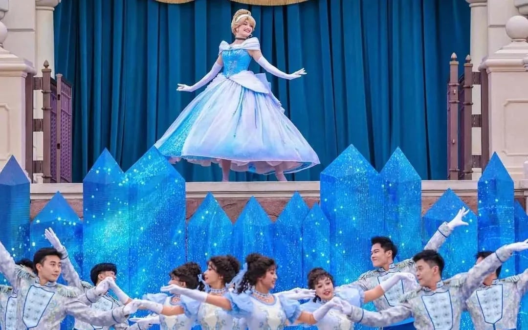 Shanghai Disneyland 1-Day Ticket with Unlimited Premier Access With Concierge Service (Min. 3 guests) Image 10