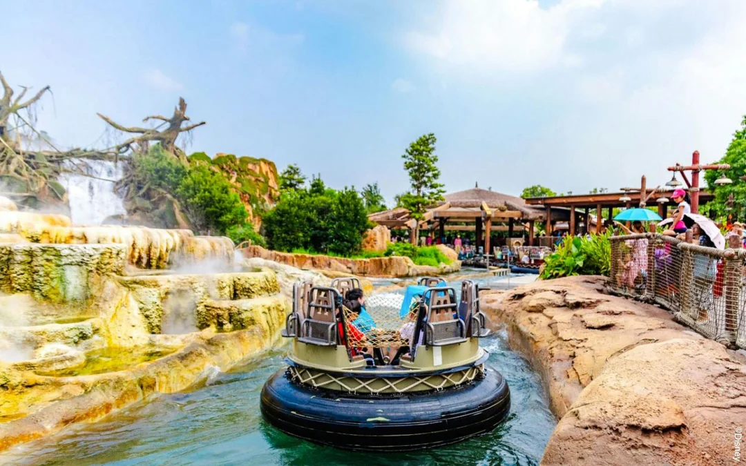 Shanghai Disneyland 2-Day Admission Tickets Image 2