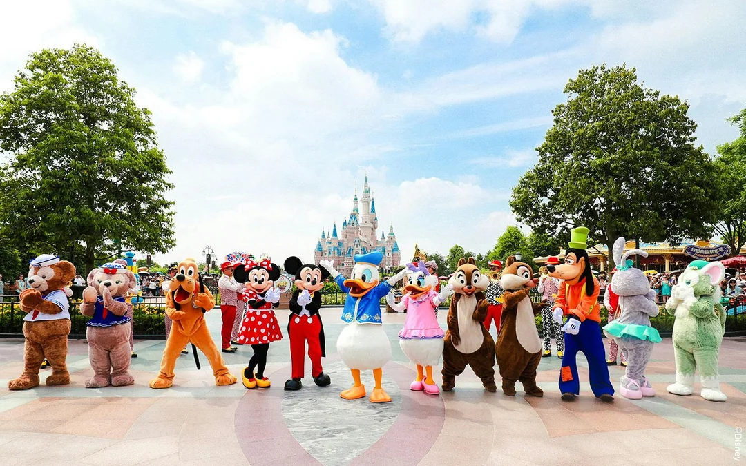 Shanghai Disneyland 2-Day Admission Tickets Image 5