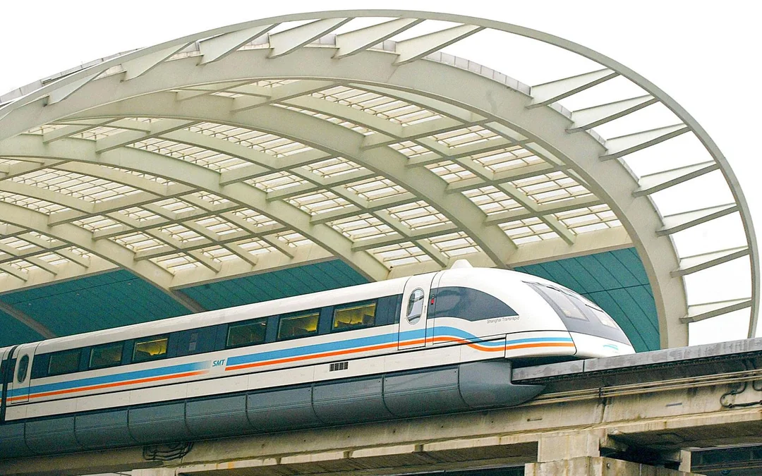 Shanghai Maglev: One-Way Train Transfers Between Pudong Airport Terminal & Longyang Road Station Image 2
