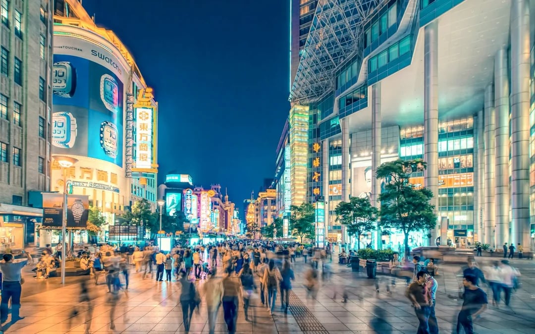 Shanghai Private Walking Tour with English-Speaking Guide Image 3