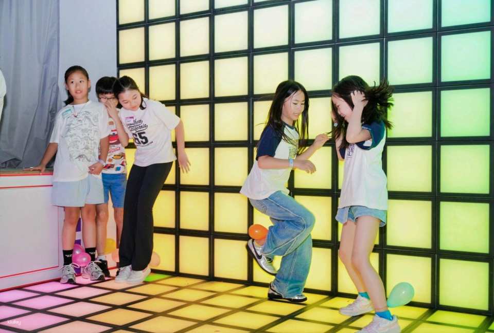 Shenzhen Nanshan District | Jingu Trendy Play Alliance: A one-stop destination for dining, entertainment, and accommodation for families | Hundreds of indoor trendy play attractions | Family-friendly hotels | Affordable seafood