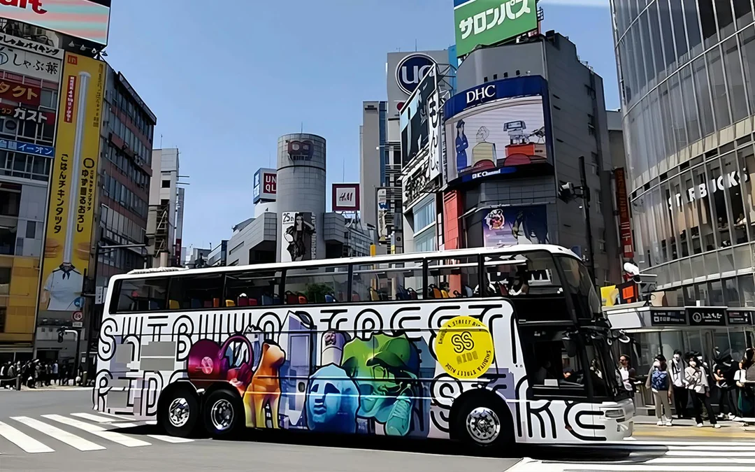 Shibuya Street Ride: Tokyo Panoramic Bus Tour Image 3