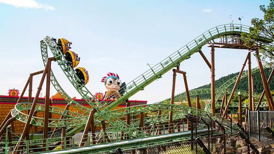 Shinhwa Theme Park Tickets