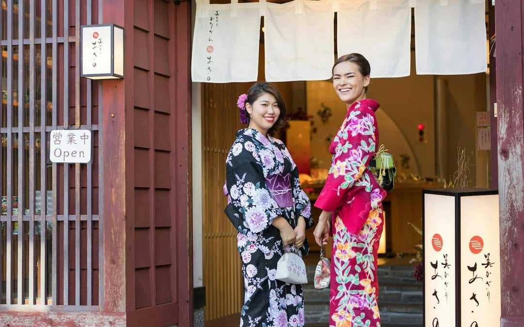 Shirakawa-go Day Tour from Kanazawa Image 2