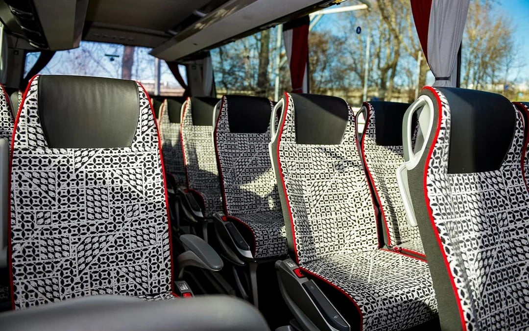 Shuttle Bus Transfers: Fiumicino Airport to/from Rome Termini Station by SIT Image 4