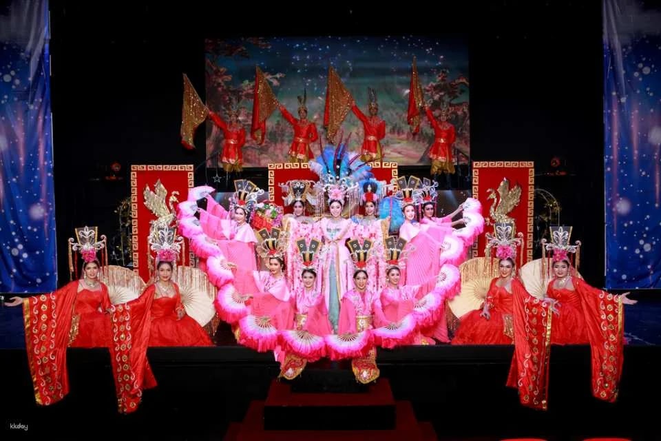 Siam Dragon Cabaret Show in Chiang Mai | Thailand