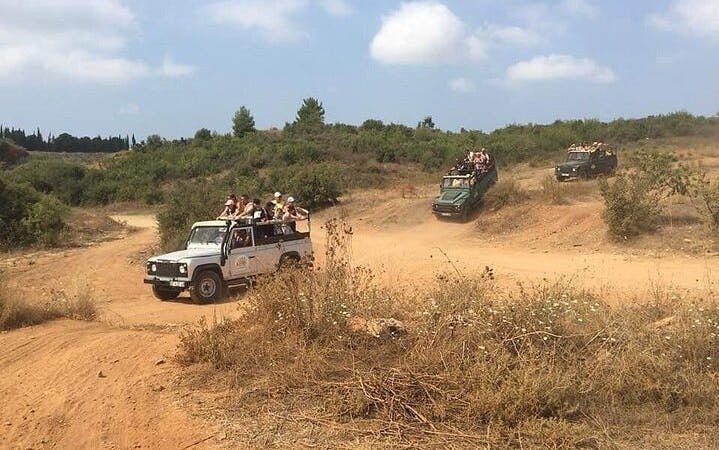 Side Jeep Safari Adventure Image 7