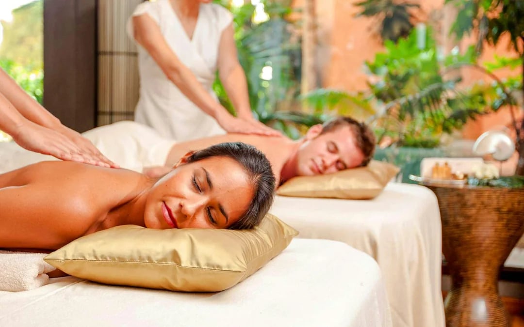 Side Turkish Bath with Sauna Scrub Foam and Oil Massage Image 4