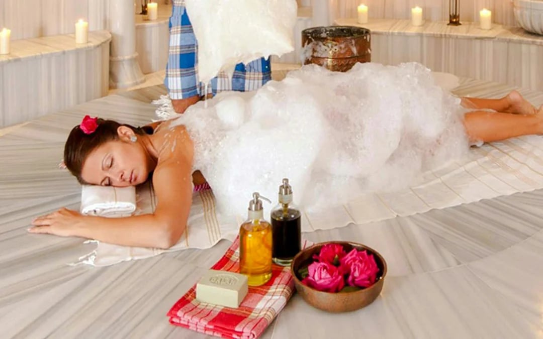 Side Turkish Bath with Sauna Scrub Foam and Oil Massage Image 7