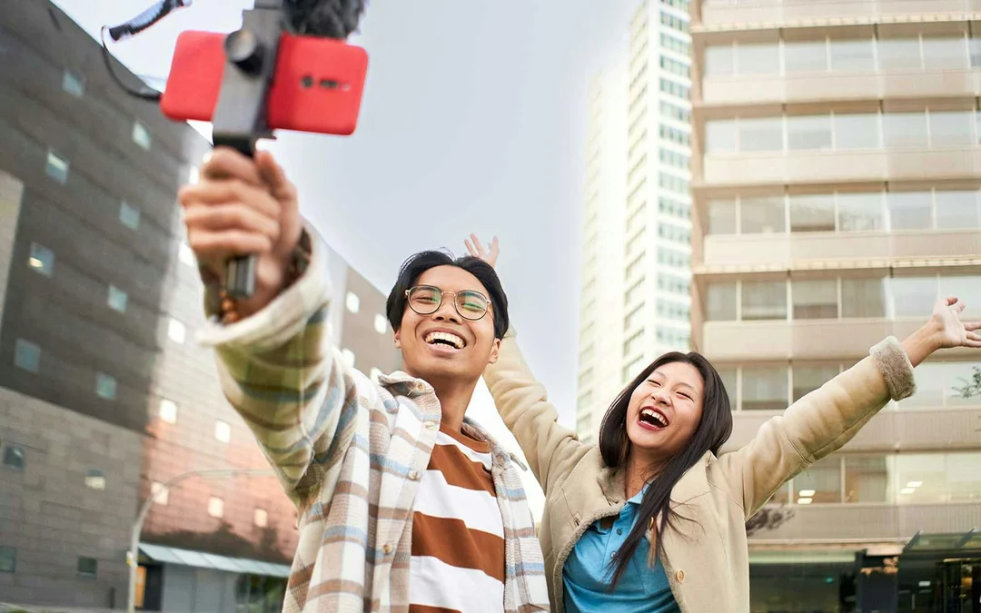 Singapore 4G SIM Card - City & Airport Pick-Up Image 4