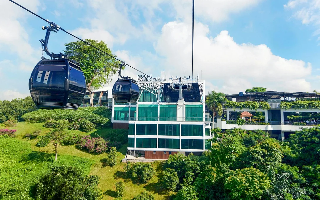 Singapore Cable Car SkyPass with Cocktail Workshop 
 Image 7