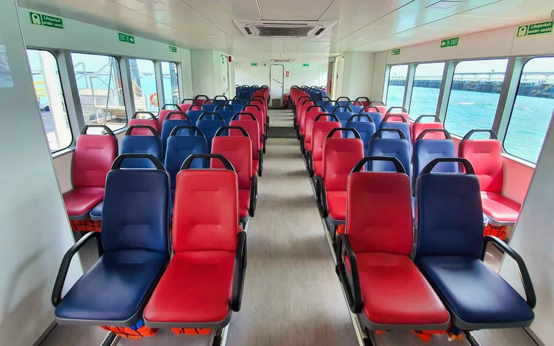 Singapore Ferry to Kusu Island and St John's Island Image 9