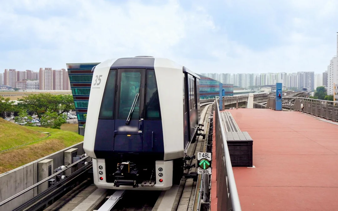 Singapore Tourist Pass: Unlimited Public Transport & Discounts Image 7