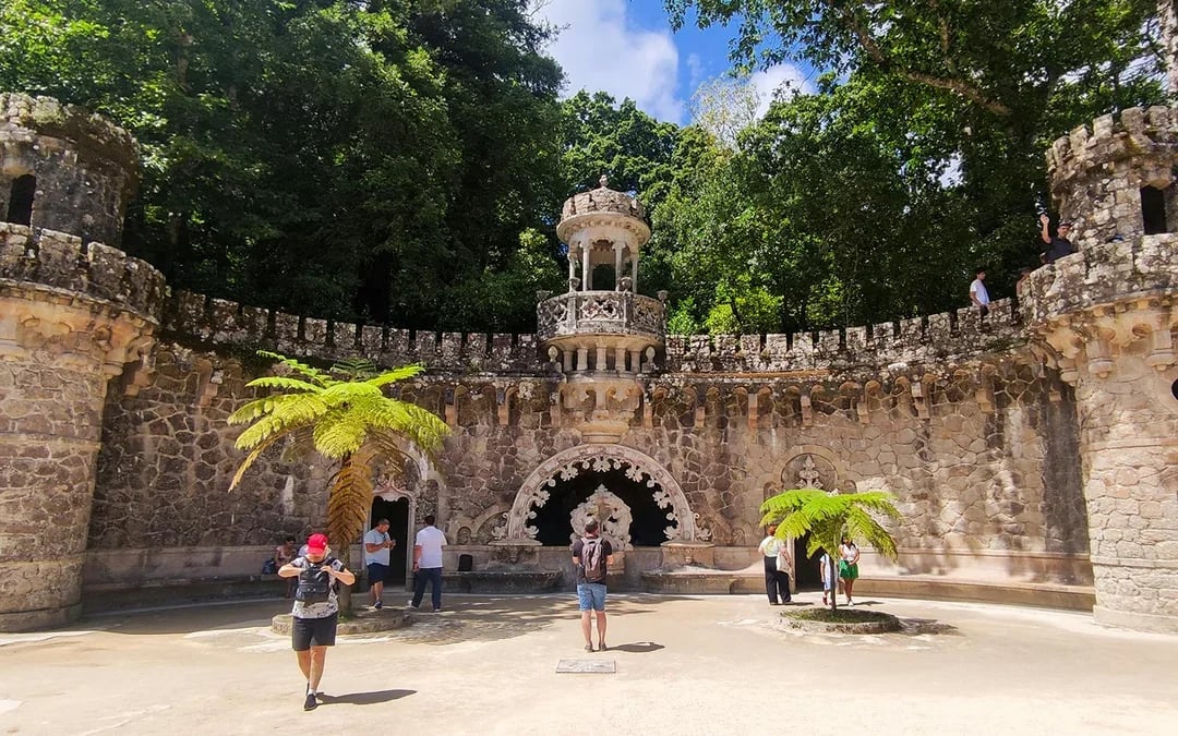 Sintra & Quinta da Regaleira Small Group Tour Image 4