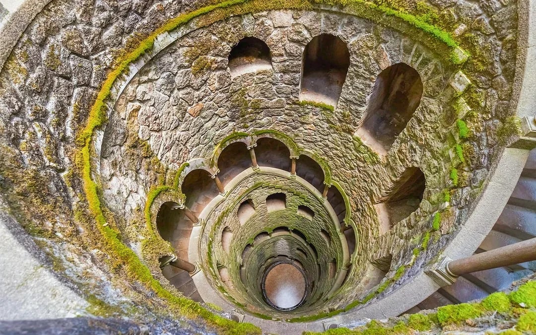Sintra & Quinta da Regaleira Small Group Tour Image 6