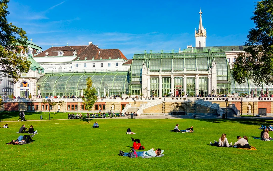 Sisi Museum & Hofburg Skip-the-Line Guided Tour Image 5